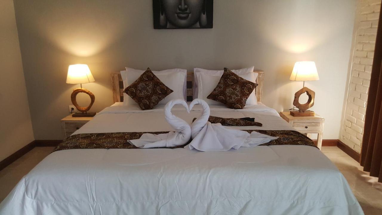 D Anyar And Surf Homestay *